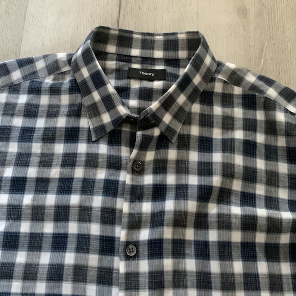 Theory Blue and white Plaid Button Down‎ size L casual dressy - Picture 10 of 11